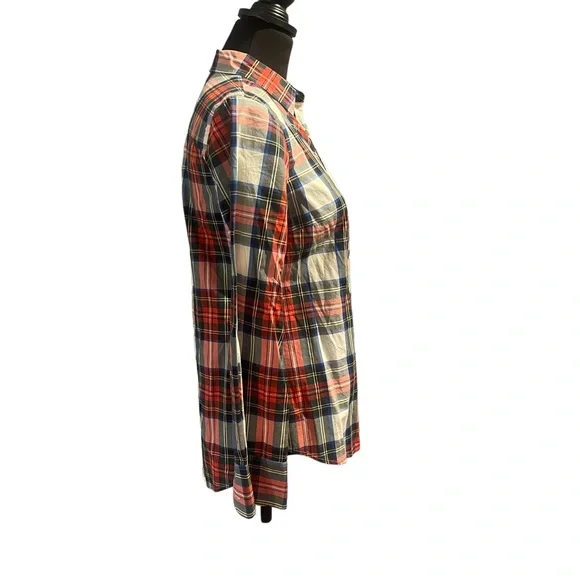J.Crew Size 4. Plaid button down shirt. red/green/white. EXCELLENT CONDITION - Picture 5 of 13